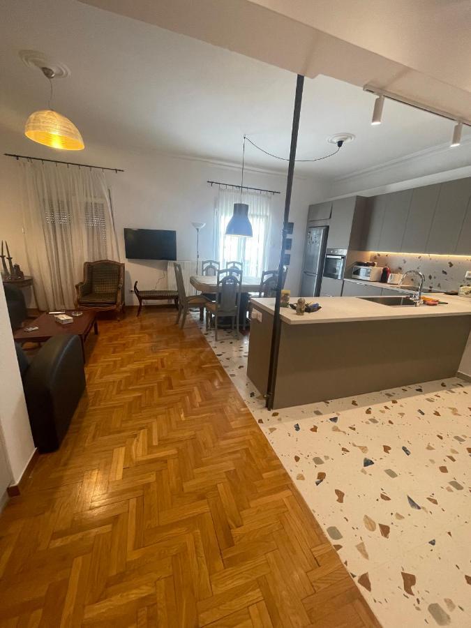 Apartament Pagrati Flat 7 Ateny Zewnętrze zdjęcie